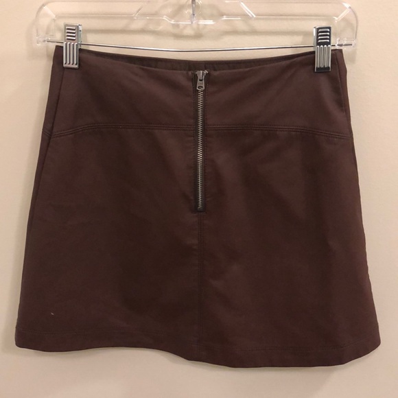 Abercrombie and Fitch leather mini skirt - Picture 2 of 4